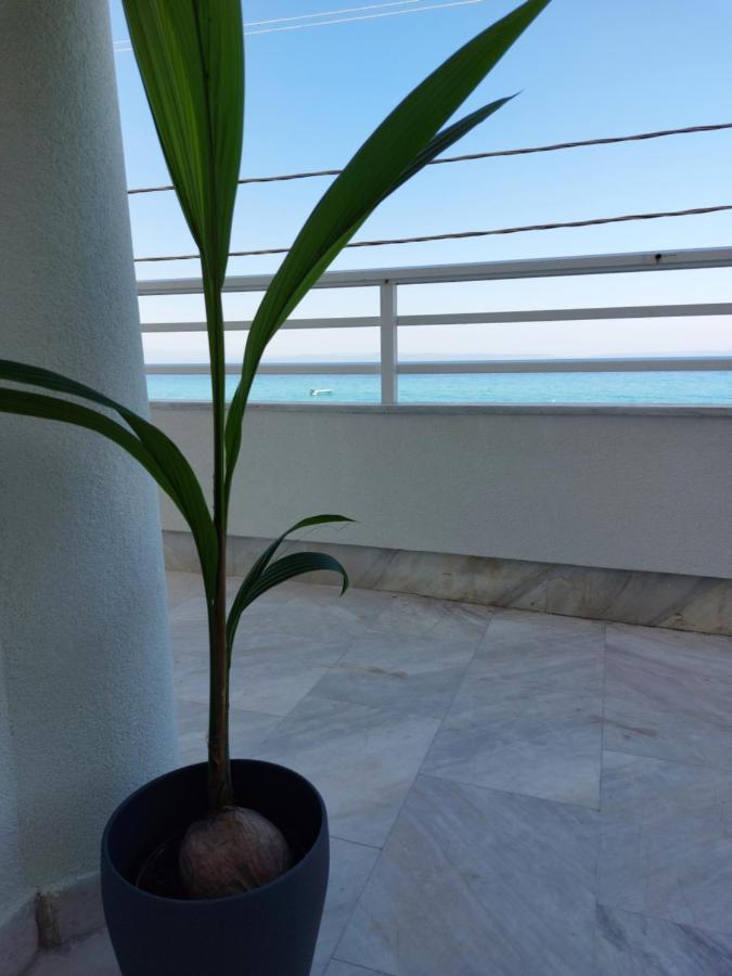 Nefeli Seaside Apartments Полихроно Экстерьер фото